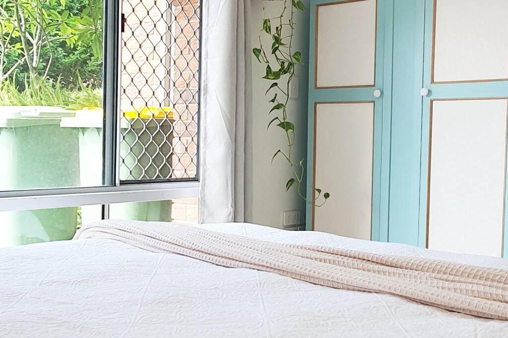 Entire Guest - Is 1 And Half Km - Pets Welcome Guest house *